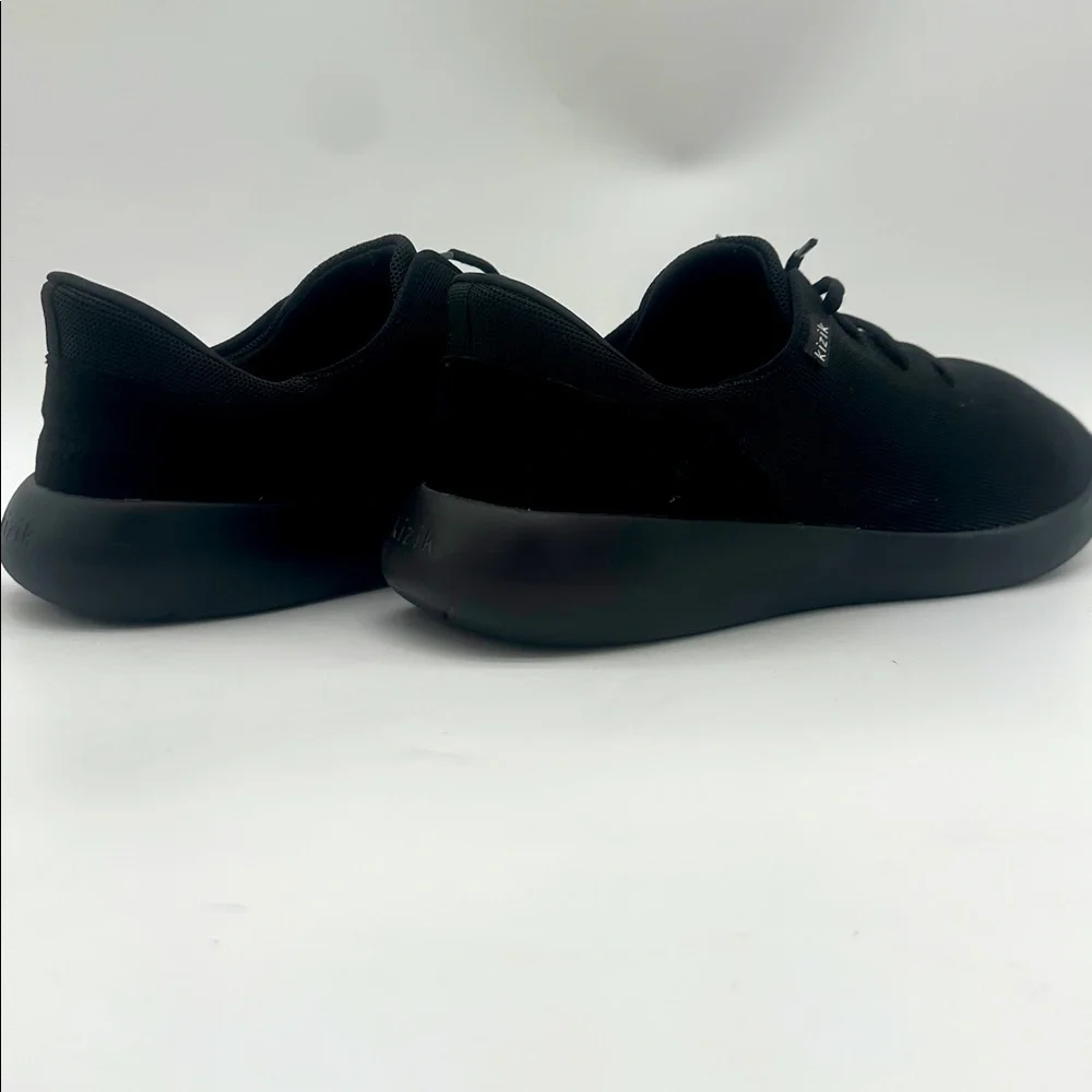 Kizik Men's Size 15W Madrid Eco Knit Triple Black Lace Up Sneakers
